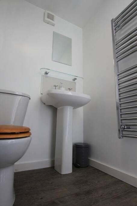 Orchard Nook - Sleeps 4, 2 Bedrooms Kendal Luaran gambar