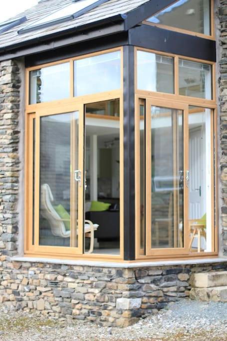 Orchard Nook - Sleeps 4, 2 Bedrooms Kendal Luaran gambar