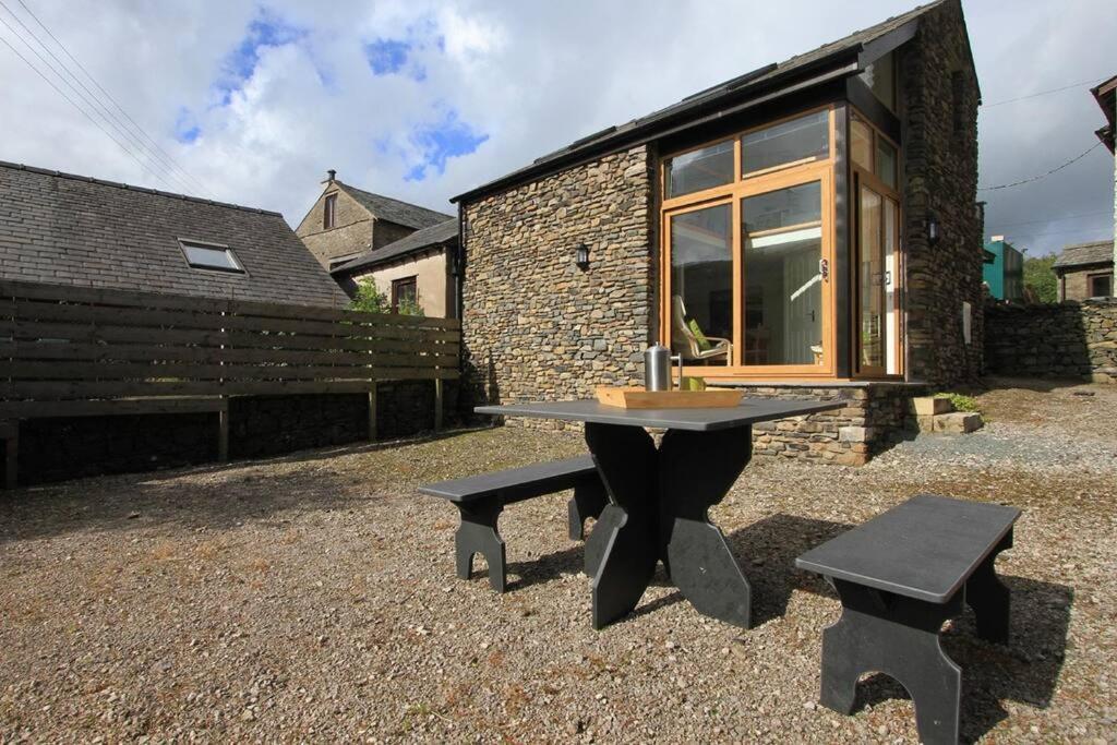 Orchard Nook - Sleeps 4, 2 Bedrooms Kendal Luaran gambar